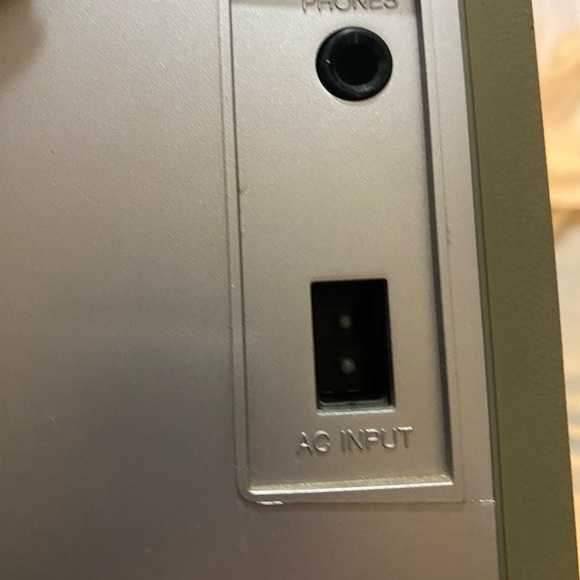 GF-4646 Silver Portable Boombox - Picture 15 of 15